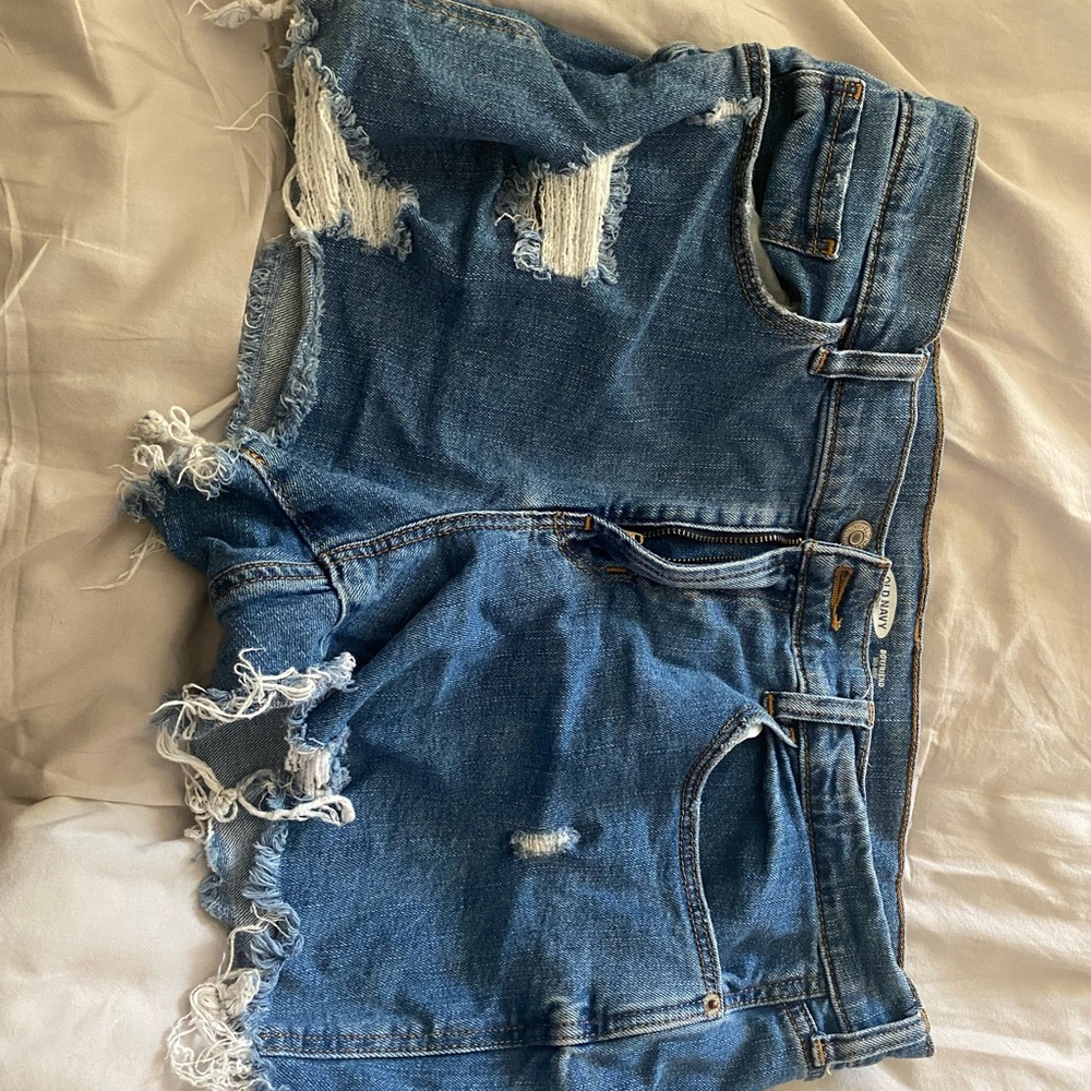 boyfriend midrise old navy jean shorts